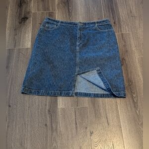 Cotton Ginny Denim Mini Skirt. Size 15. Vintage.